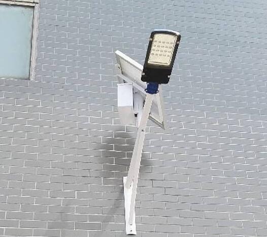 太陽能掛壁路燈