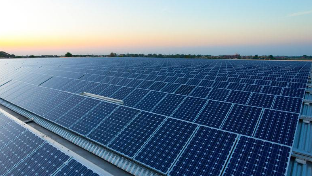 2019大型光伏發(fā)電站投資成本多少錢