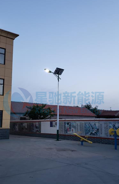 6米太陽(yáng)能路燈