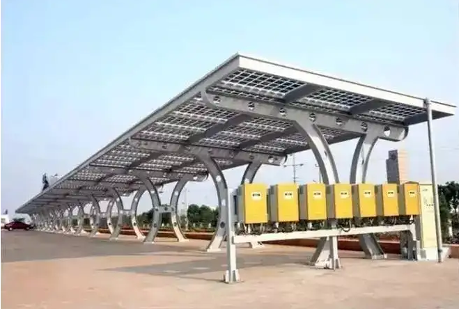 高速服務區(qū)太陽能車棚