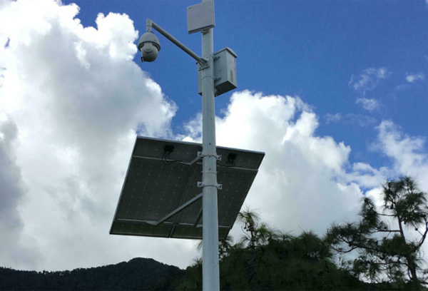 高速公路太陽(yáng)能監(jiān)控系統(tǒng)